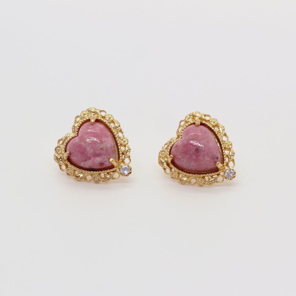 Pink jade heart cabochon earring